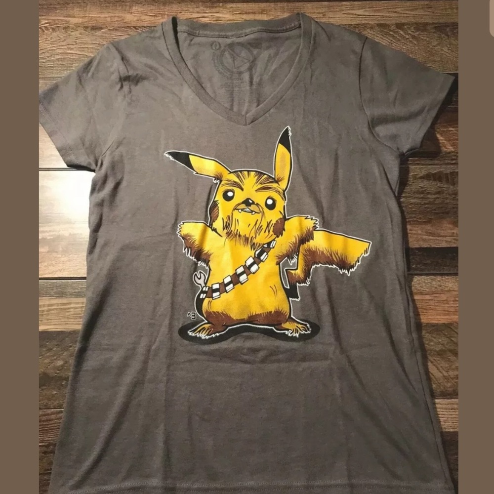 Pikachubaka Women’s Graphoholics V-neck T-shirt